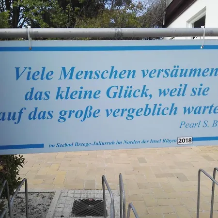 Ferienwohnung Haus Sommerwind Juliusruh Exterior foto